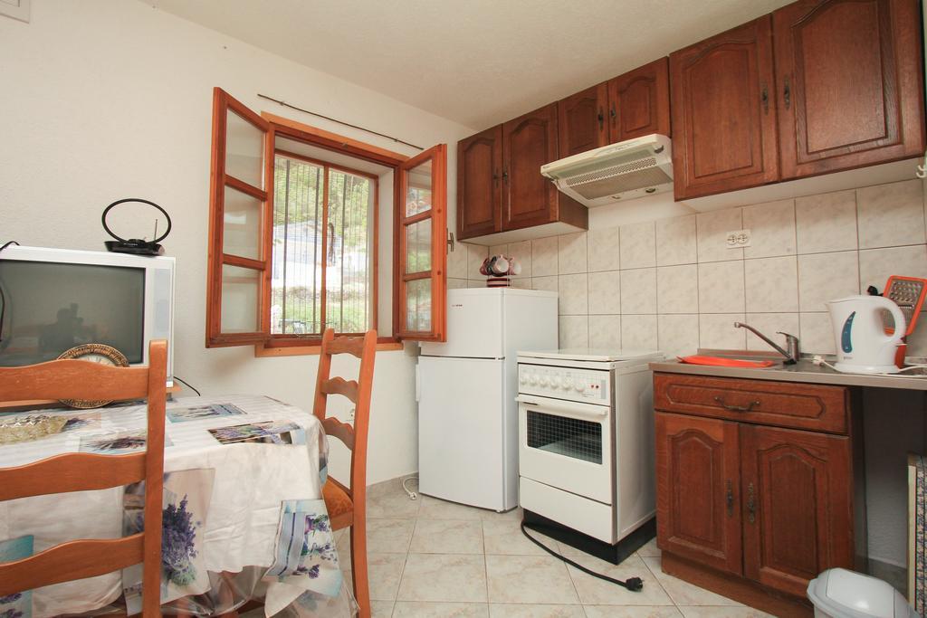 Appartement Robinson Braco à Bogomolje Extérieur photo
