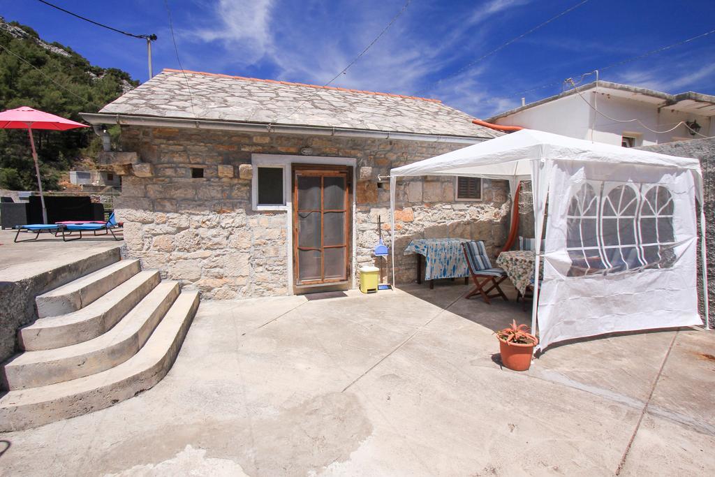 Appartement Robinson Braco à Bogomolje Extérieur photo
